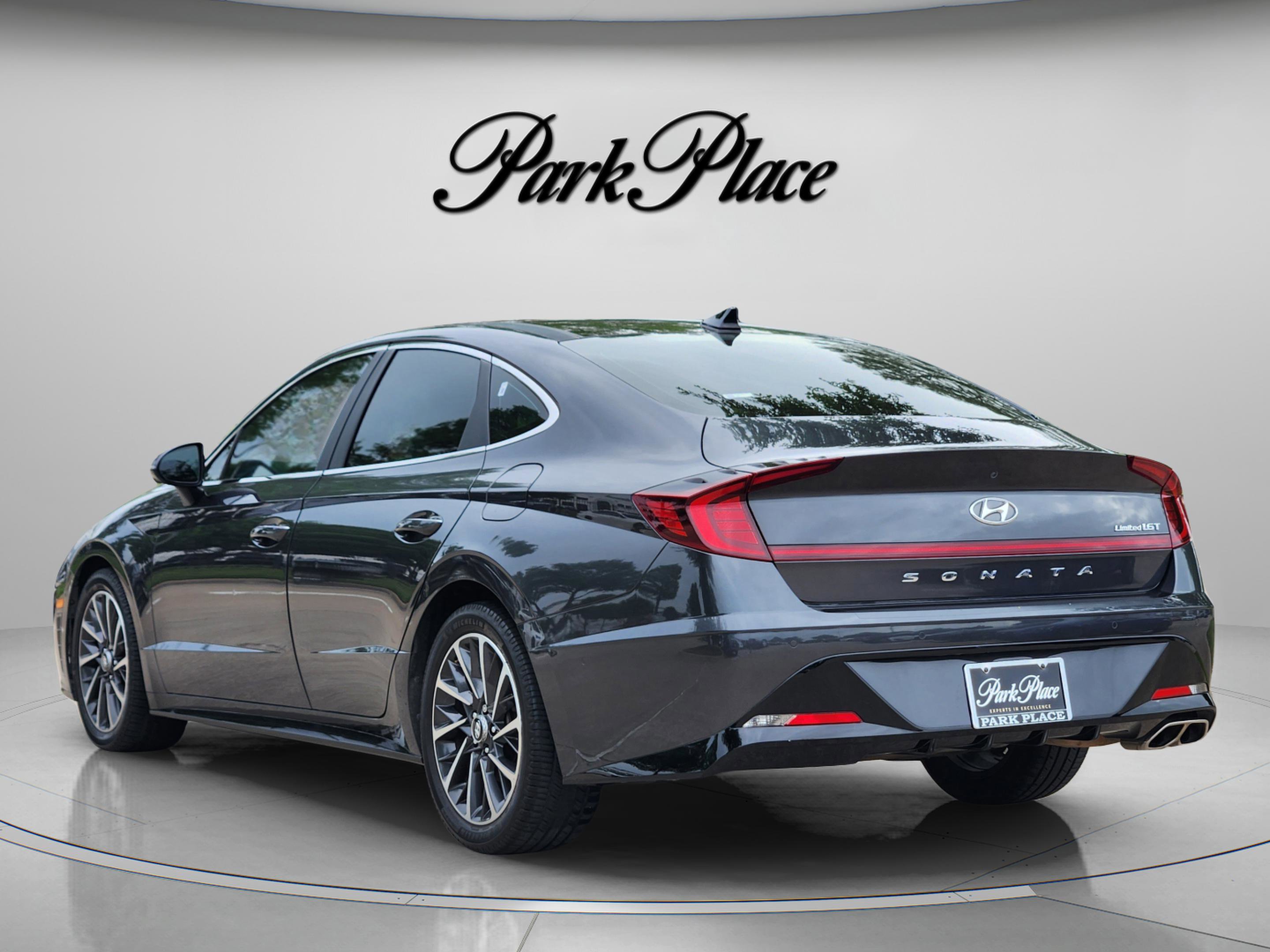 Used 2020 Hyundai Sonata Limited w/ Cargo Package FWD image 3