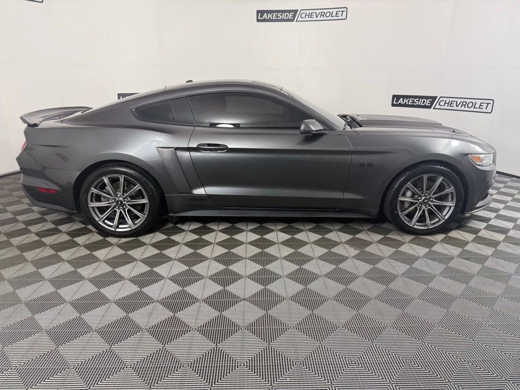 Used 2015 Ford Mustang GT Premium RWD image 7