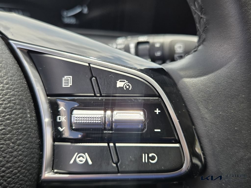 Certified 2025 Kia Seltos X-Line AWD/4WD image 26