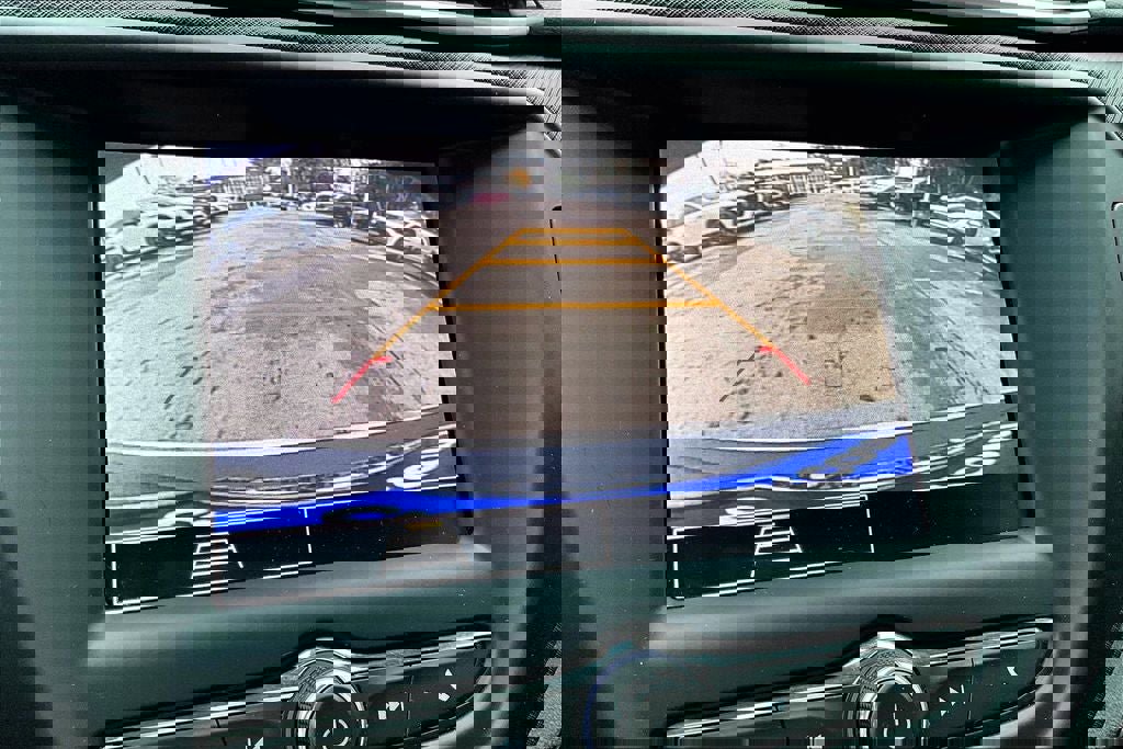 Used 2022 Chevrolet TrailBlazer LT w/ Driver Confidence Package image 24