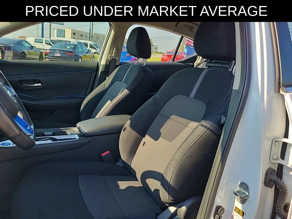 Used 2021 Nissan Sentra SV FWD image 14
