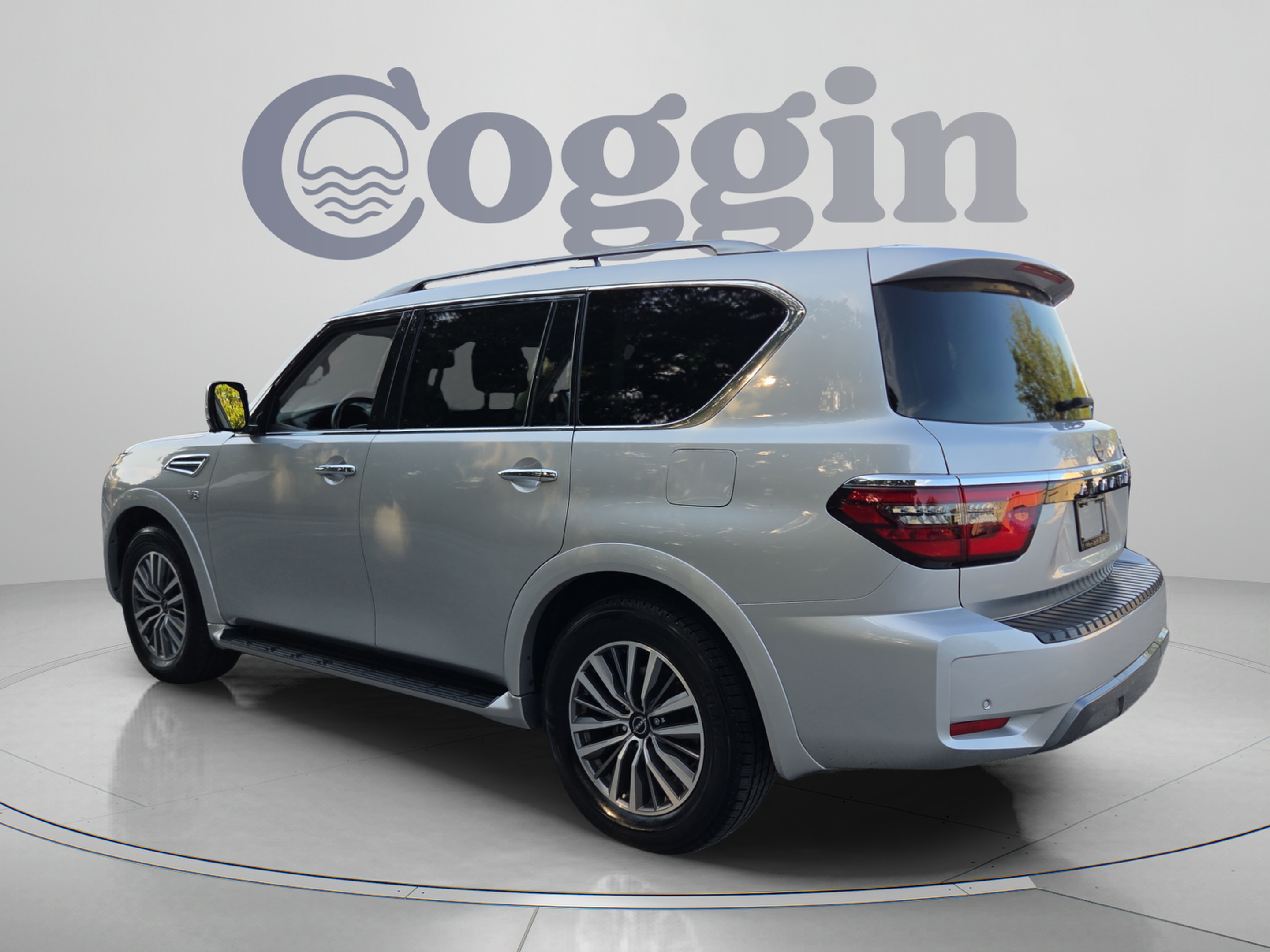 Used 2022 Nissan Armada SL AWD/4WD image 3