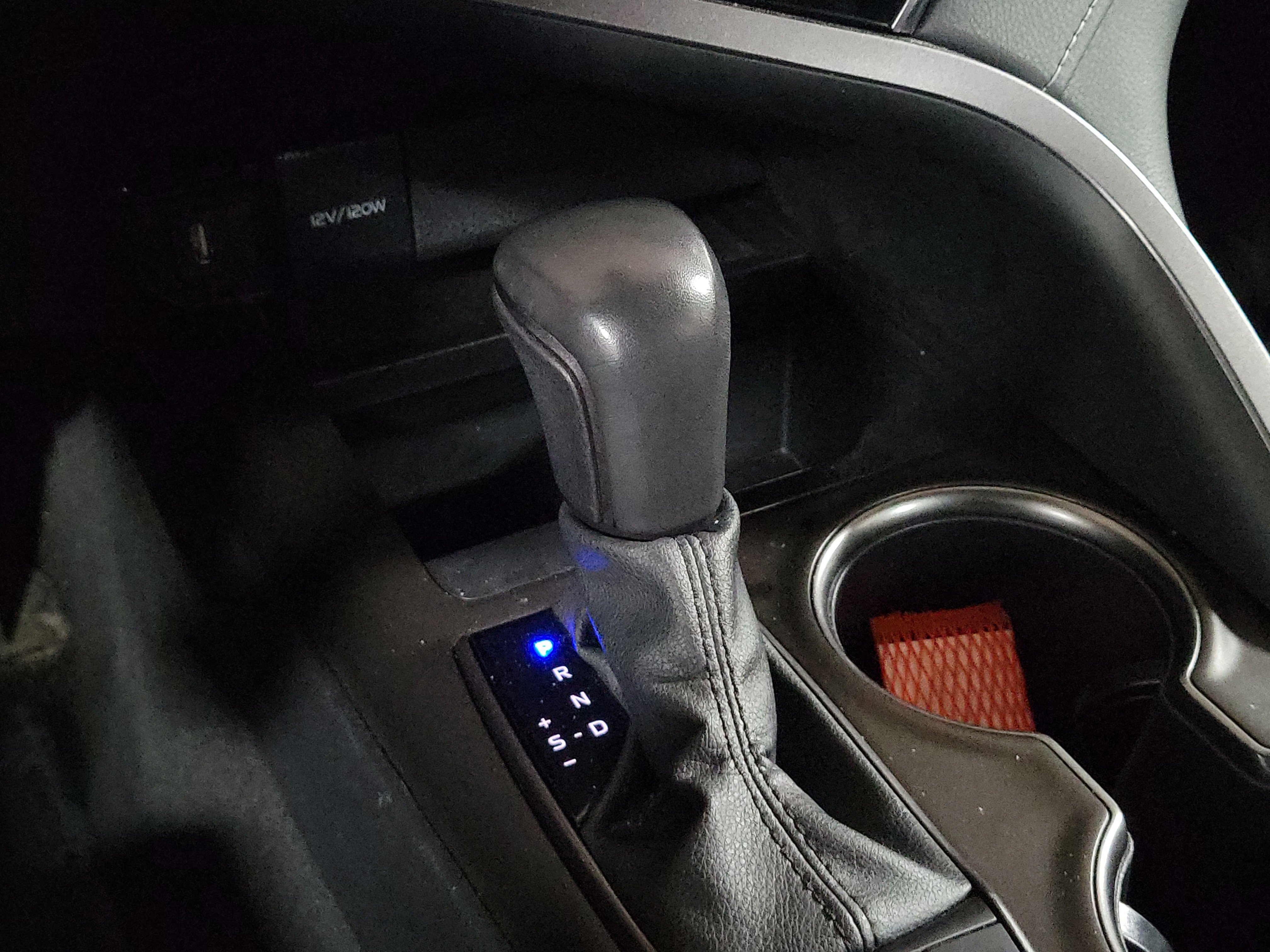 Used 2024 Toyota Camry SE FWD image 33