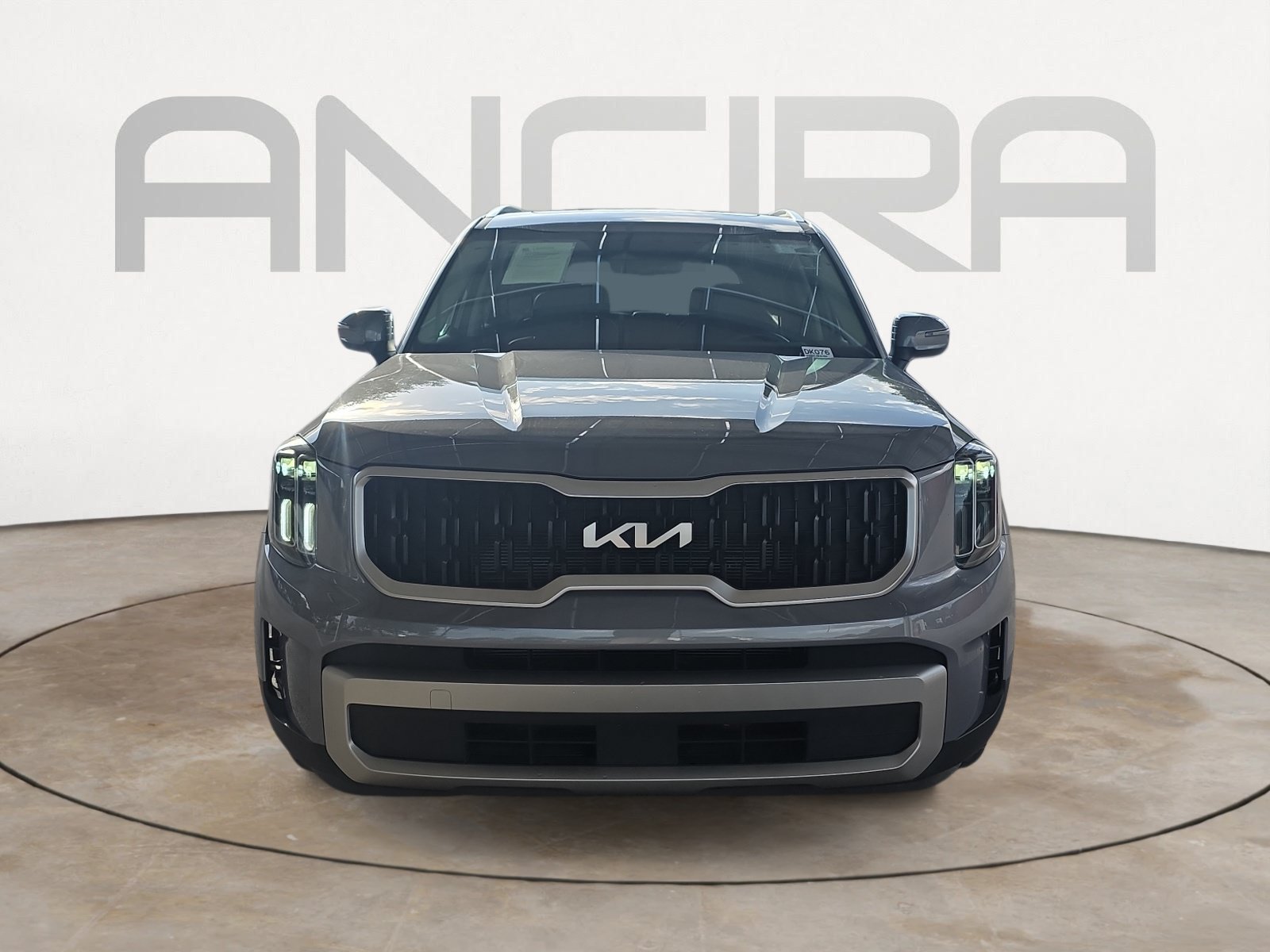 Certified 2023 Kia Telluride EX w/ EX Captain's Chair Package FWD image 3