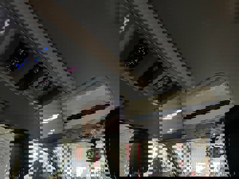 Used 2014 Chrysler Town & Country Touring-L w/ Driver Convenience Group image 16