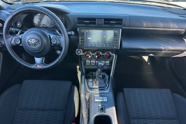 Used 2024 Toyota GR86 RWD image 13