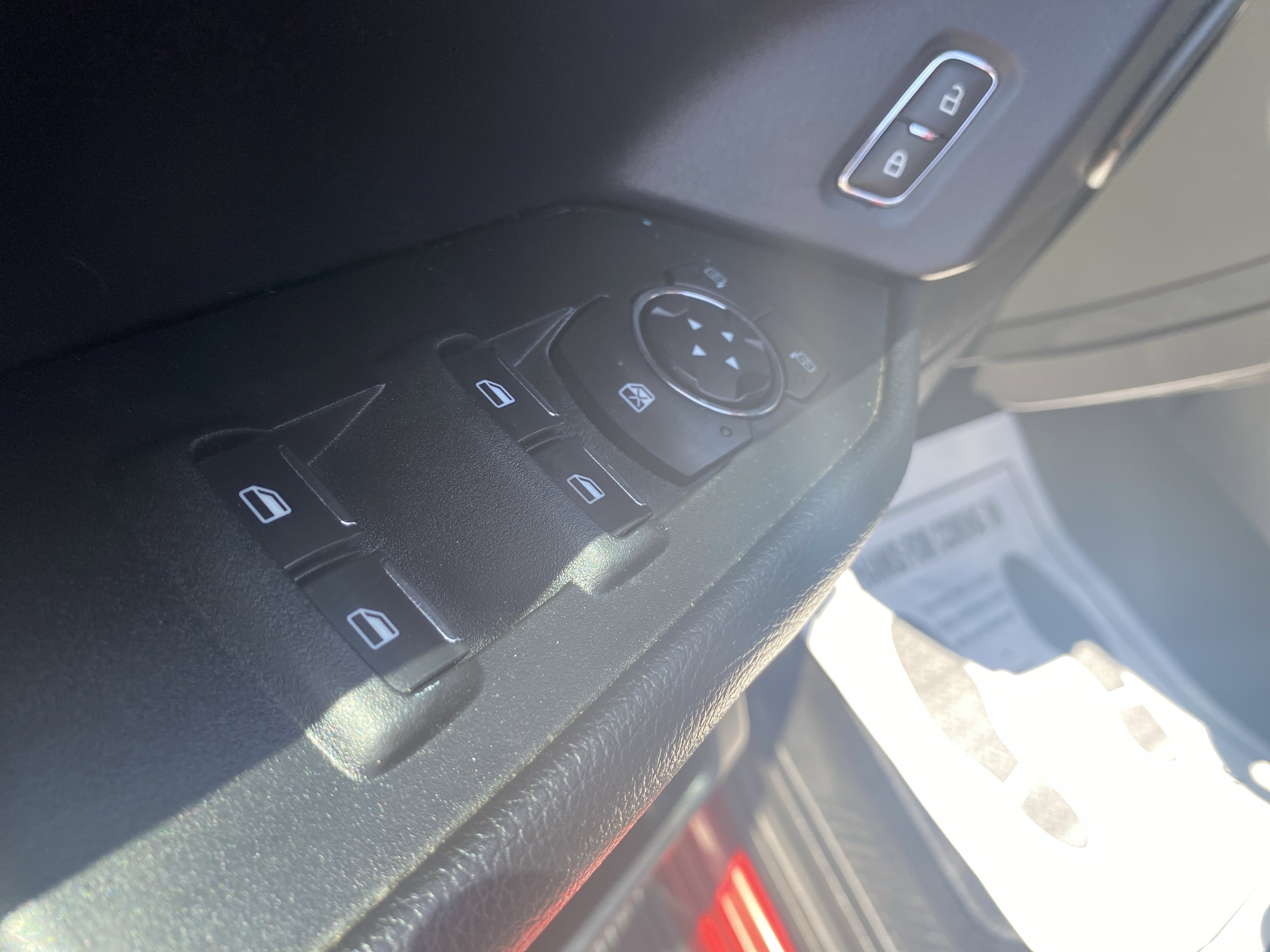 Used 2020 Ford Expedition XLT RWD image 8