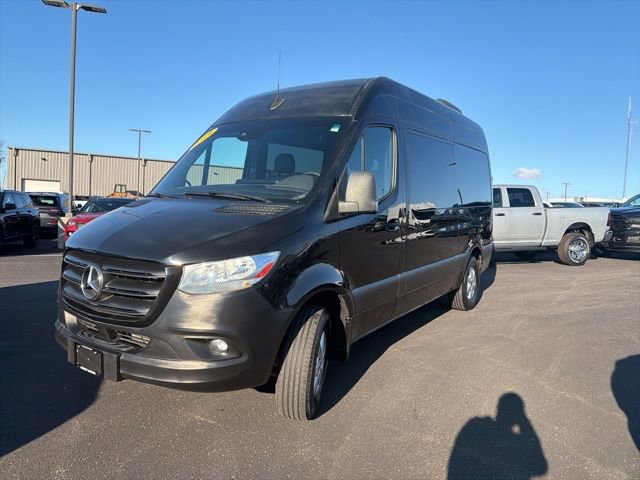 Used 2019 Mercedes-Benz Sprinter 2500 image 4