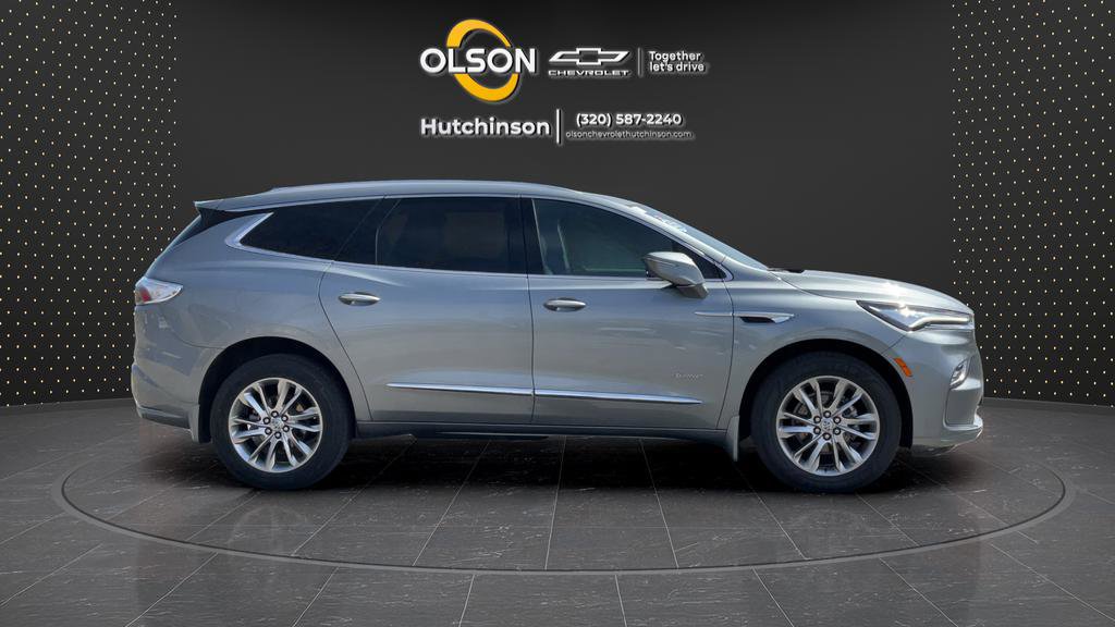 Certified 2023 Buick Enclave Avenir w/ Avenir Technology Package image 12