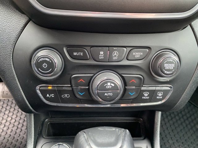 Certified 2022 Jeep Cherokee Trailhawk image 27