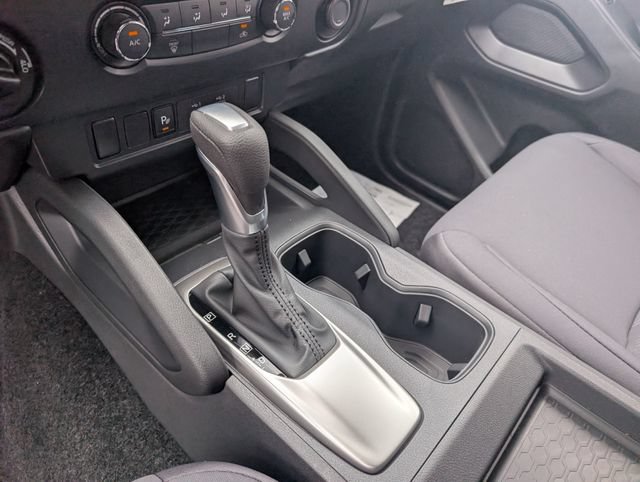 New 2026 Nissan Frontier S w/ Tow Package AWD/4WD image 22