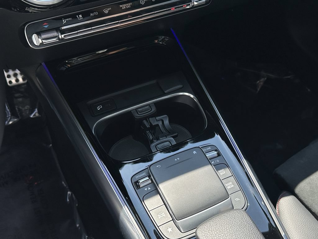 Certified 2022 Mercedes-Benz GLA 250 4MATIC image 31