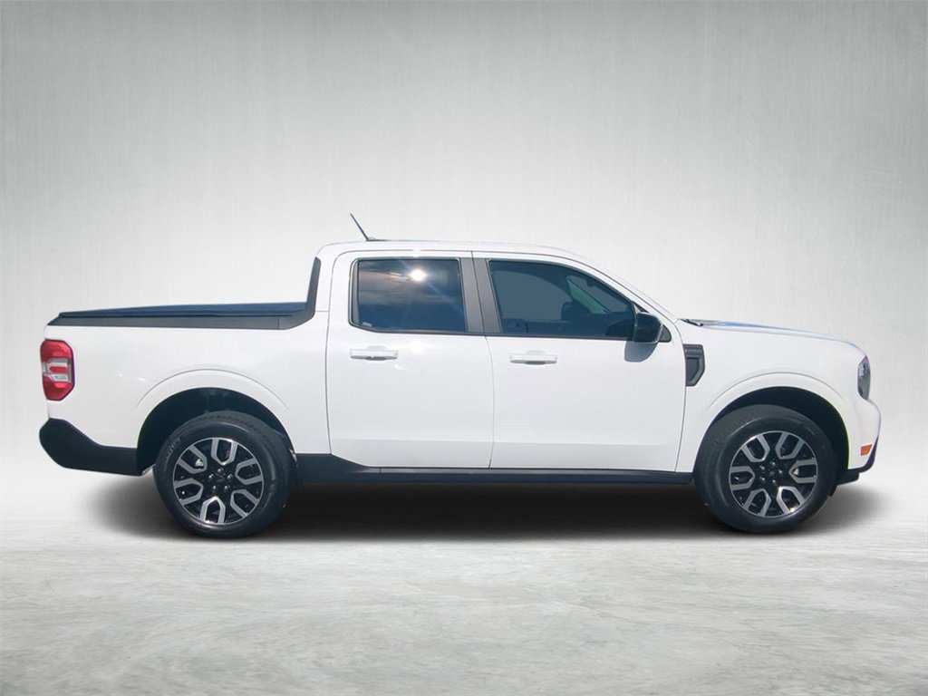 Used 2024 Ford Maverick Lariat image 2