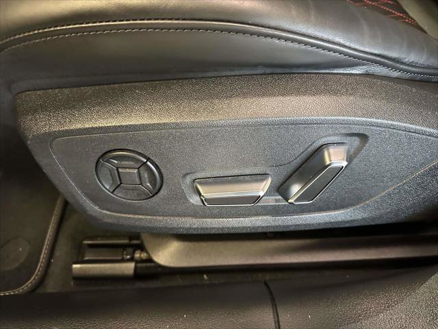 Used 2023 Audi S7 Prestige w/ Prestige Package image 18