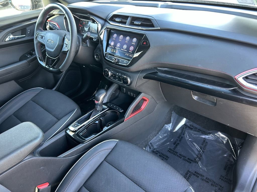 Used 2023 Chevrolet TrailBlazer RS w/ Convenience Package image 8