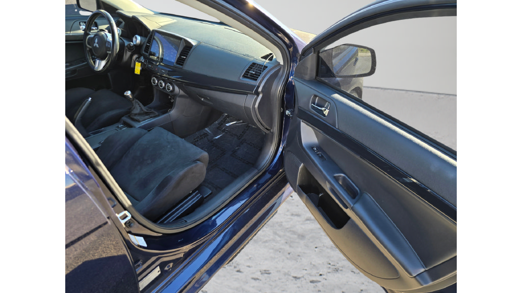 Used 2014 Mitsubishi Lancer Evolution GSR AWD/4WD image 11