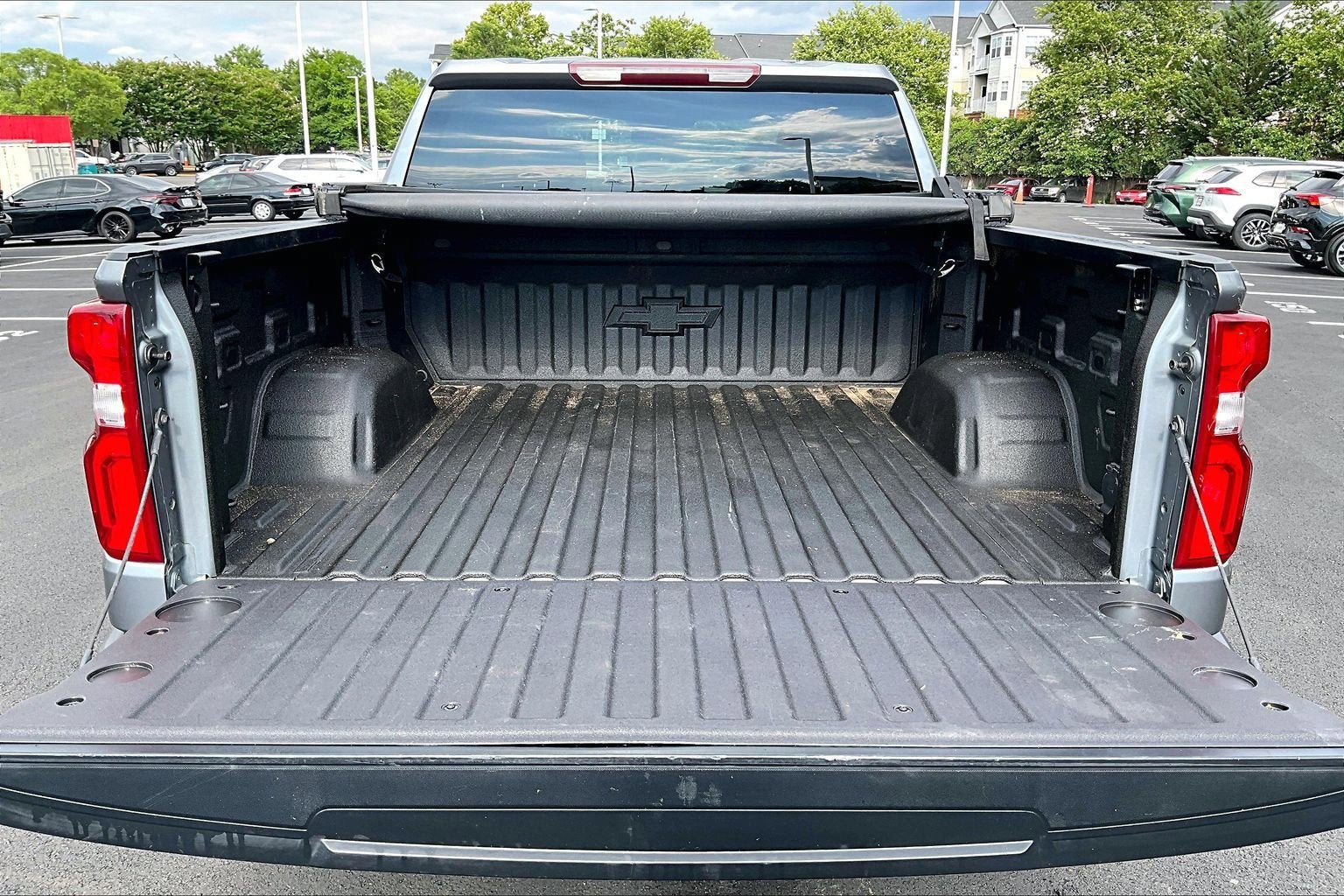 Used 2021 Chevrolet Silverado 1500 Custom AWD/4WD image 31