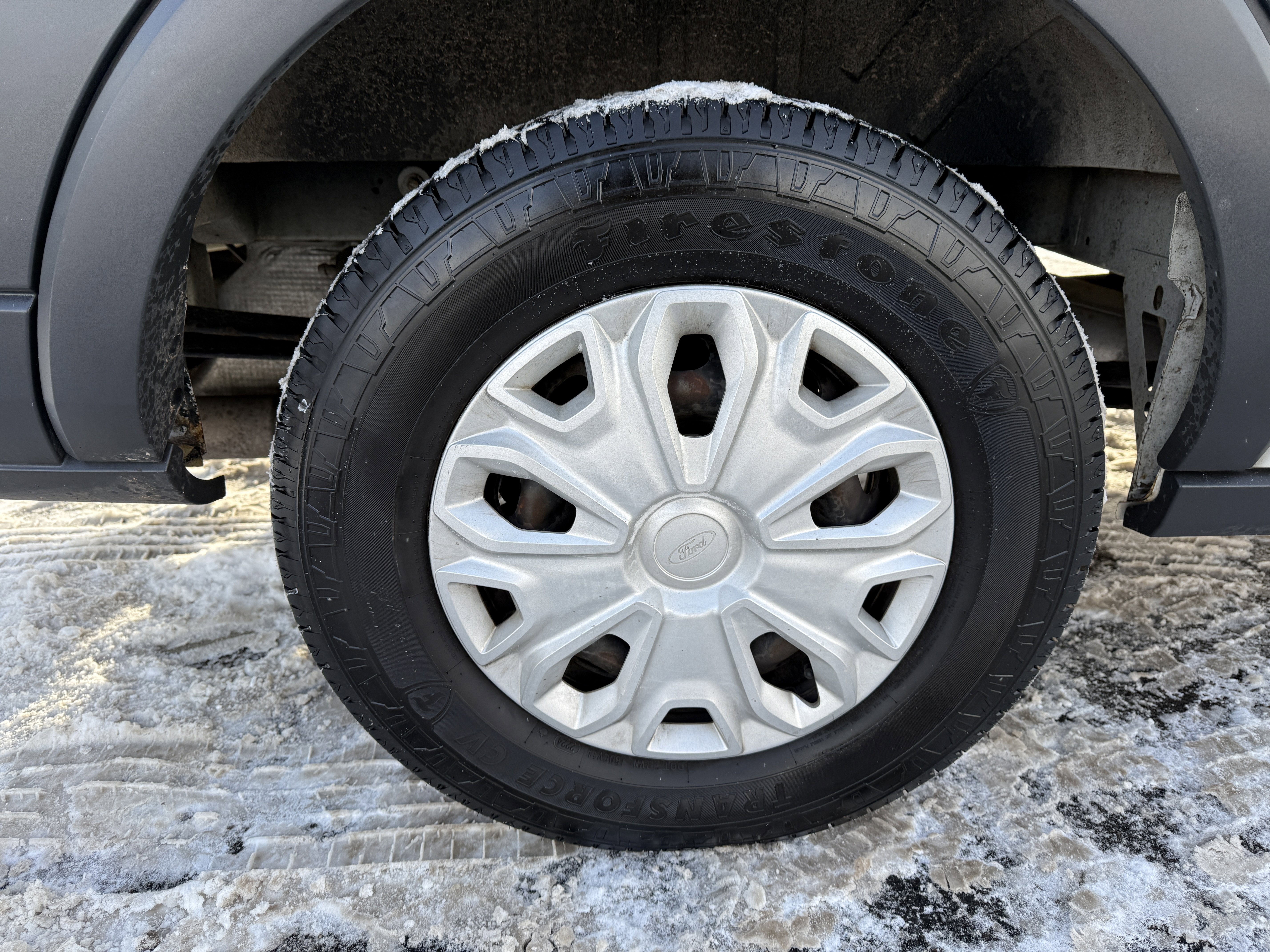 Used 2018 Ford Transit 350 XL image 24