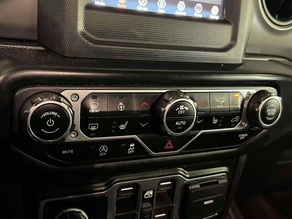 Used 2022 Jeep Gladiator Sport AWD/4WD image 27