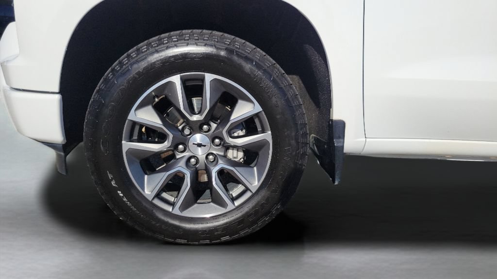 Used 2022 Chevrolet Silverado 1500 RST AWD/4WD image 25