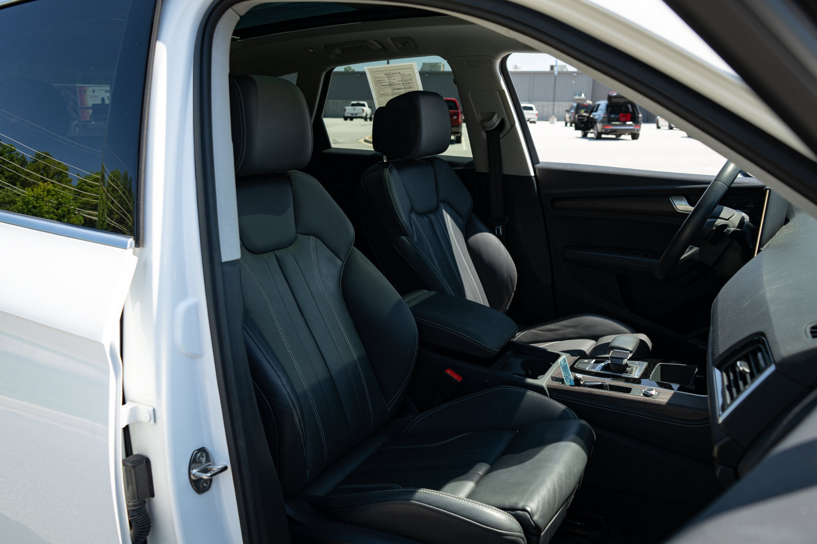 Used 2024 Audi Q5 2.0T Premium Plus AWD/4WD image 23