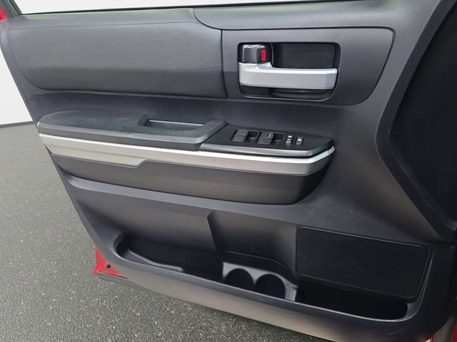 Used 2016 Toyota Tundra SR5 w/ TRD Off Road Package image 25