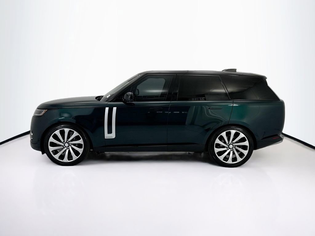 Used 2023 Land Rover Range Rover Autobiography image 8