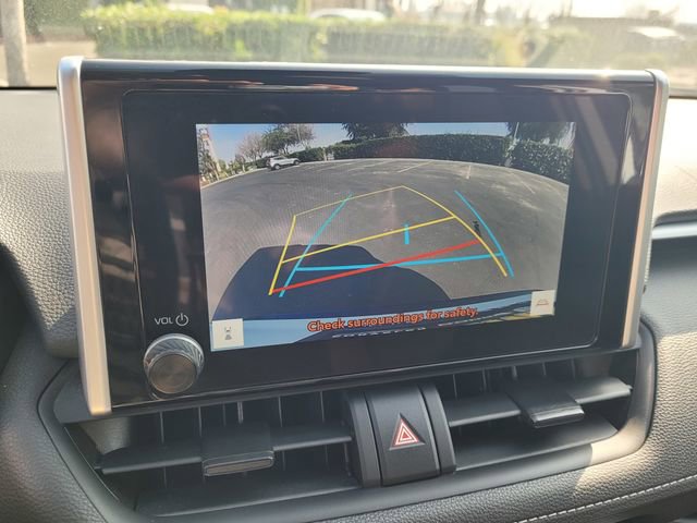 Used 2024 Toyota RAV4 LE image 17