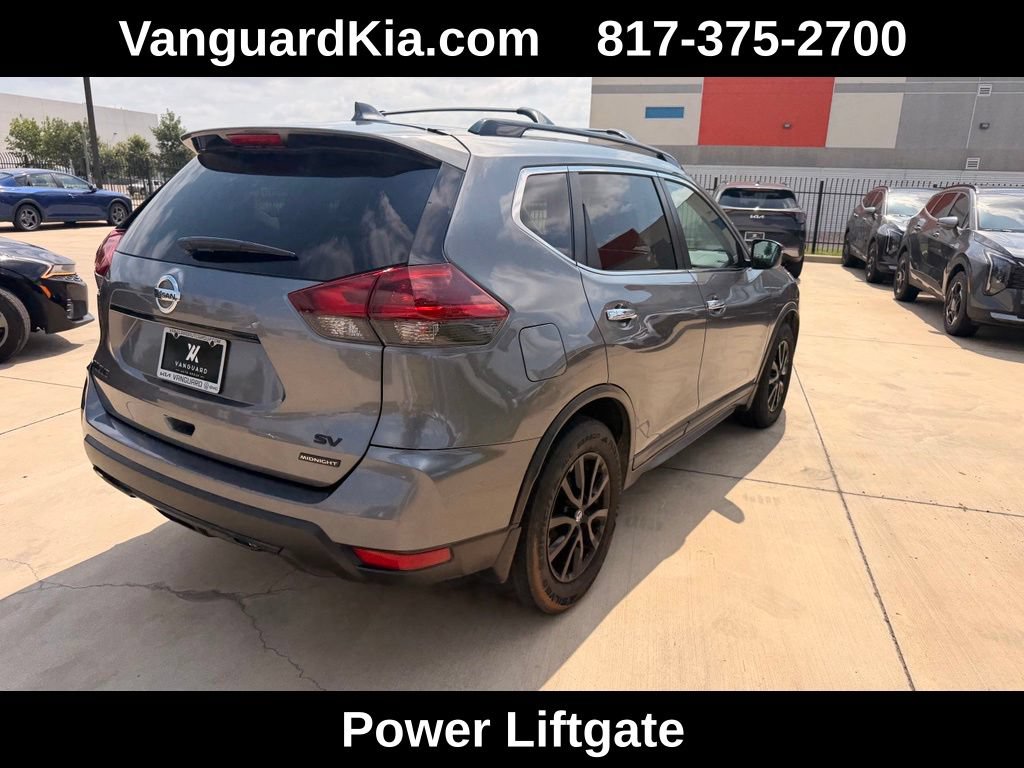 Used 2018 Nissan Rogue SV FWD image 4