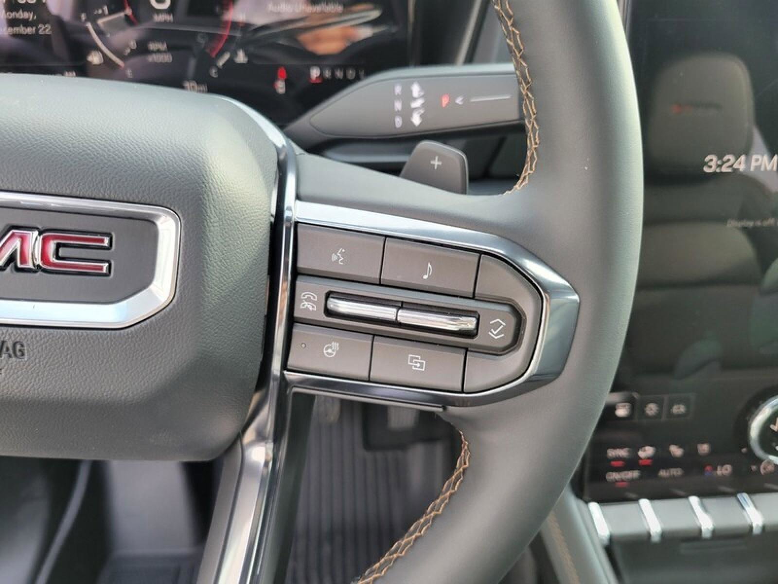 New 2026 GMC Terrain AT4 w/ Convenience Package III image 18