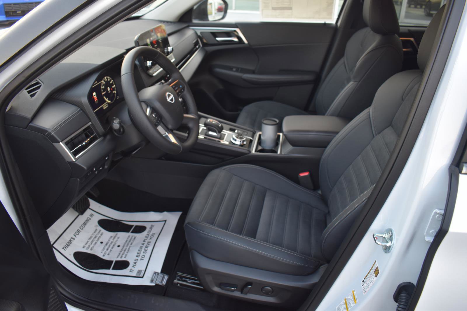 New 2026 Nissan Rogue SL image 24