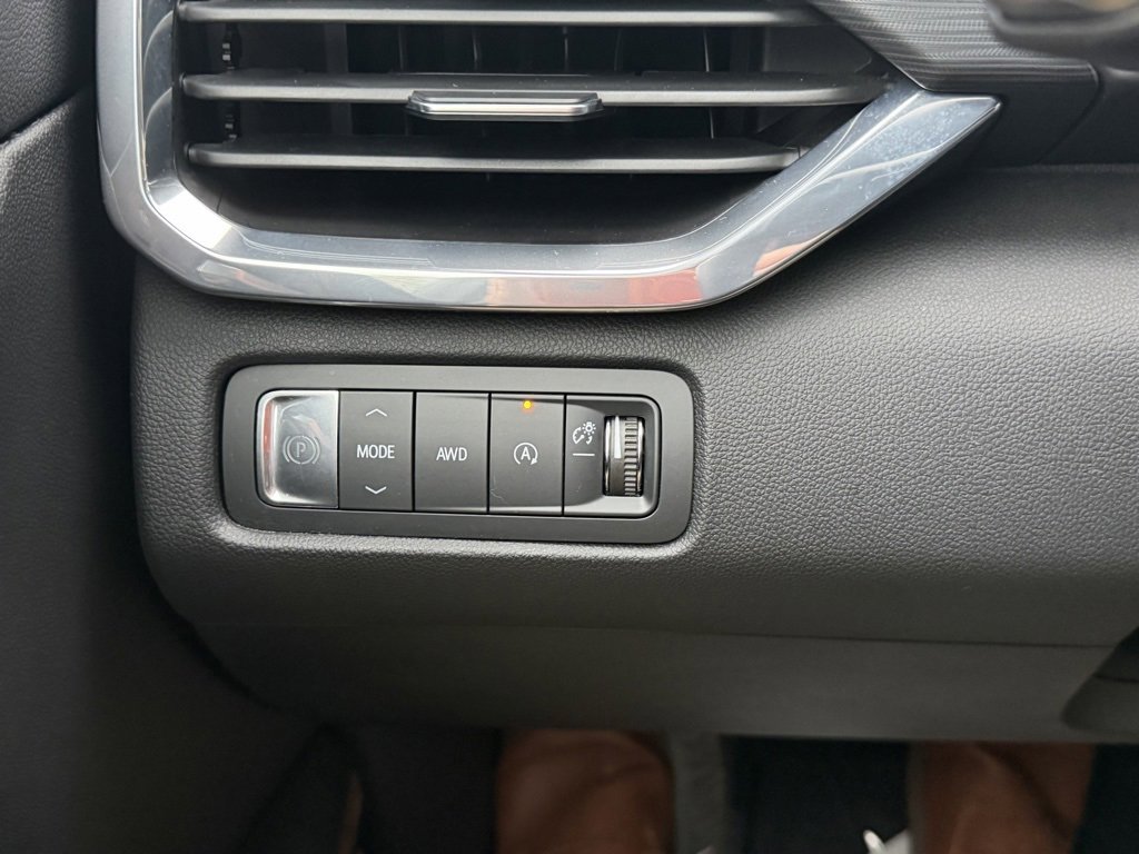 Certified 2024 GMC Acadia Elevation image 31