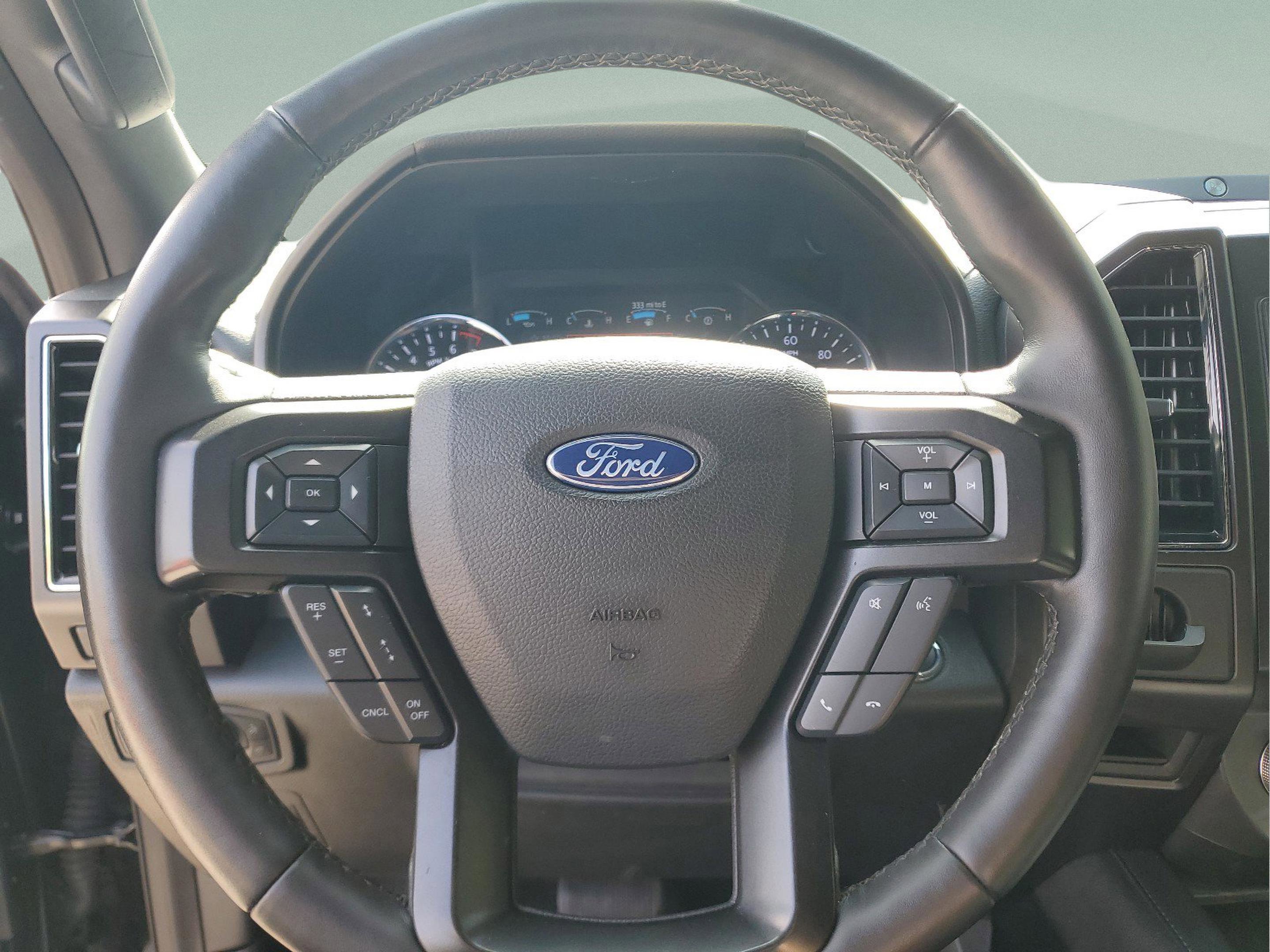 Used 2020 Ford Expedition Limited w/ Equipment Group 301A image 18