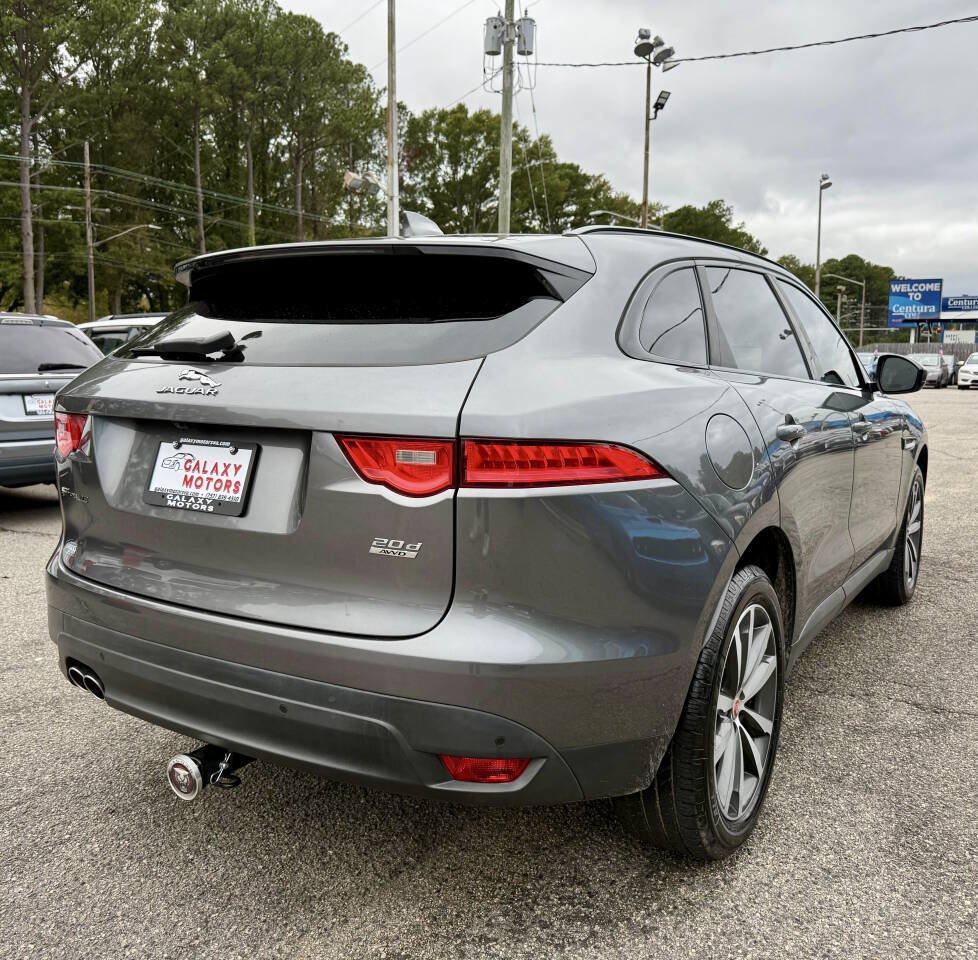 Used 2017 Jaguar F-PACE Prestige AWD/4WD image 4