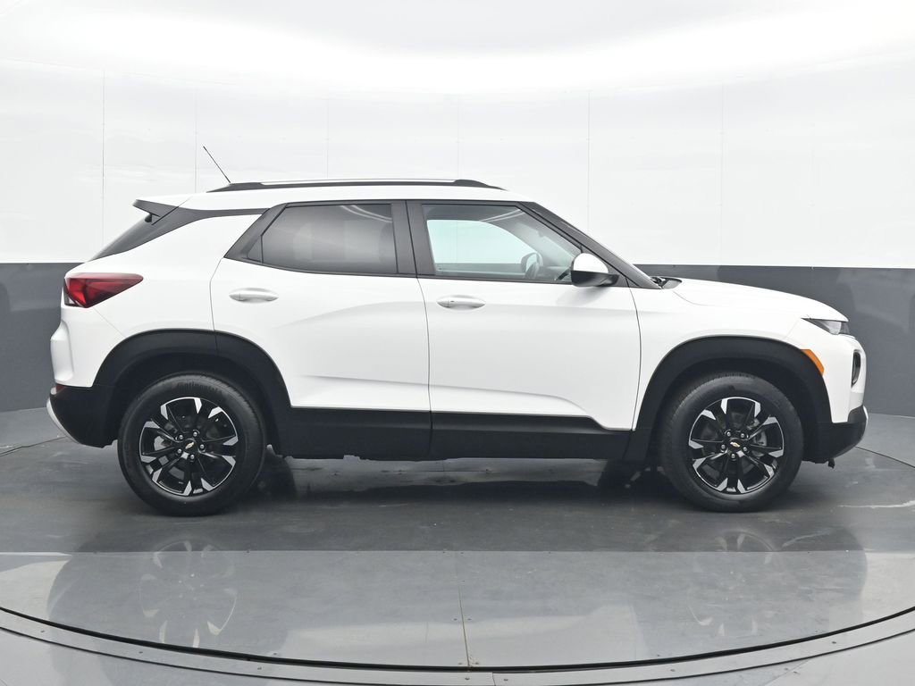 Used 2023 Chevrolet TrailBlazer LT FWD image 7