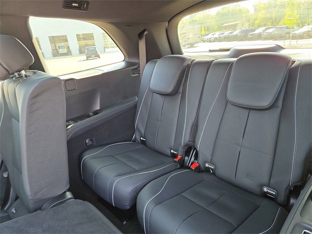 New 2025 Mercedes-Benz GLS 580 4MATIC image 32