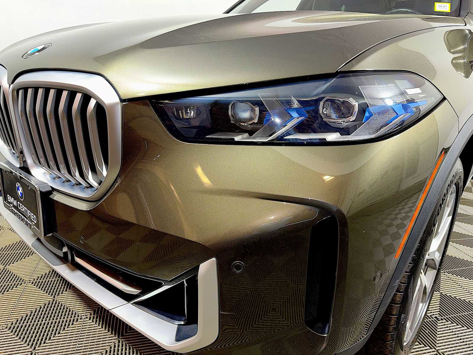 Certified 2024 BMW X5 xDrive40i w/ Premium Package AWD/4WD image 27