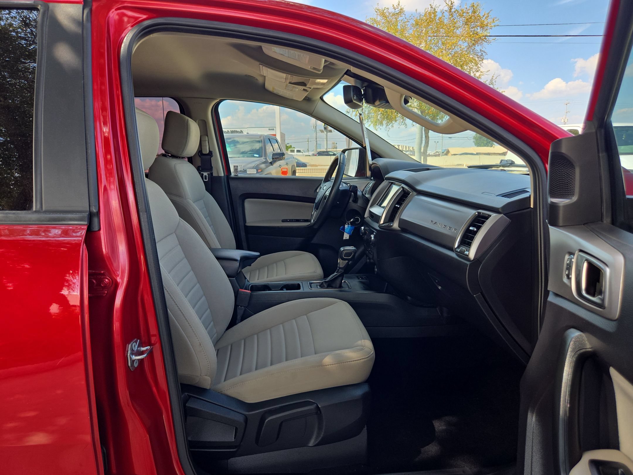 Used 2020 Ford Ranger XLT w/ Equipment Group 301A Mid RWD image 25