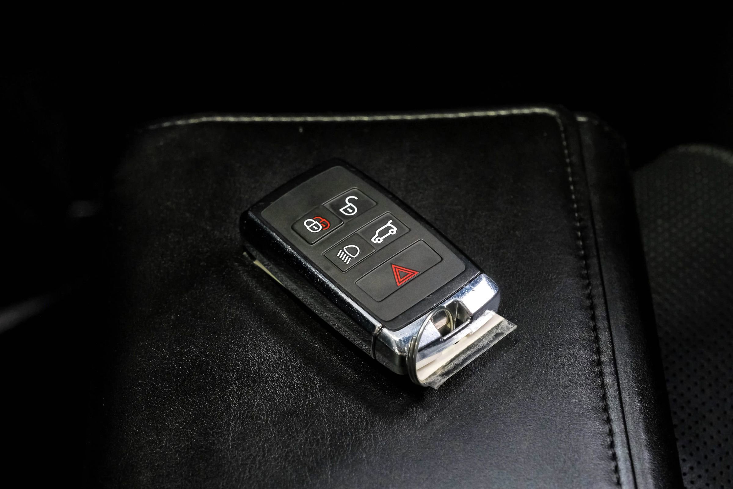 Used 2018 Jaguar E-PACE First Edition image 86