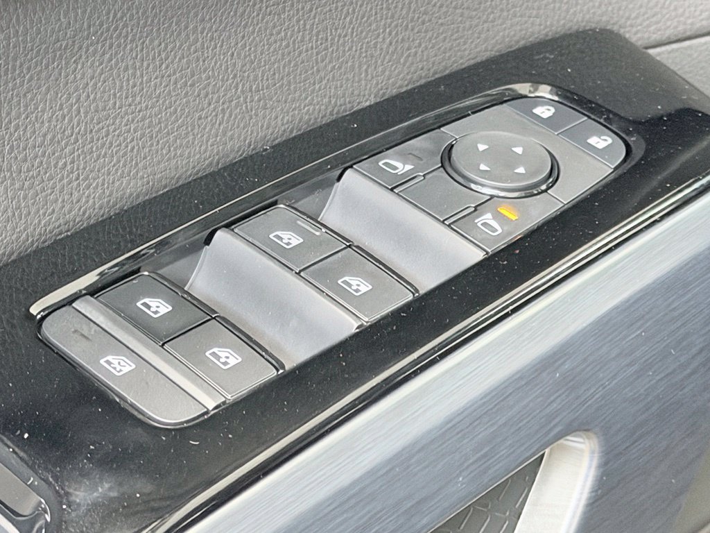 New 2026 Nissan Pathfinder SL AWD/4WD image 11