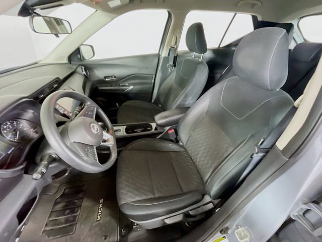 Used 2023 Nissan Kicks SV image 20