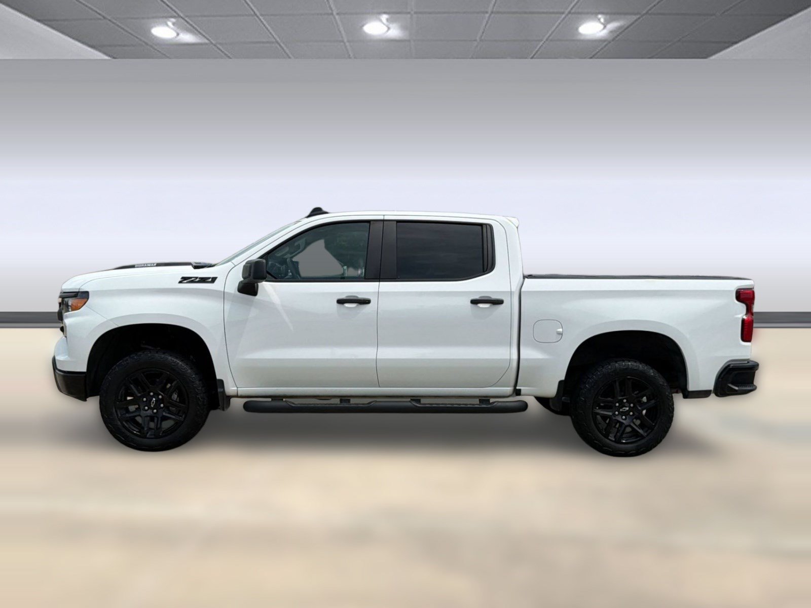 Used 2024 Chevrolet Silverado 1500 Custom Trail Boss w/ LPO, Dark Essentials Package AWD/4WD image 2