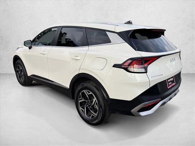 Used 2024 Kia Sportage LX image 5