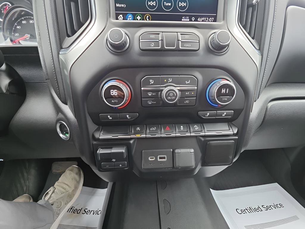 Used 2021 Chevrolet Silverado 1500 RST image 15