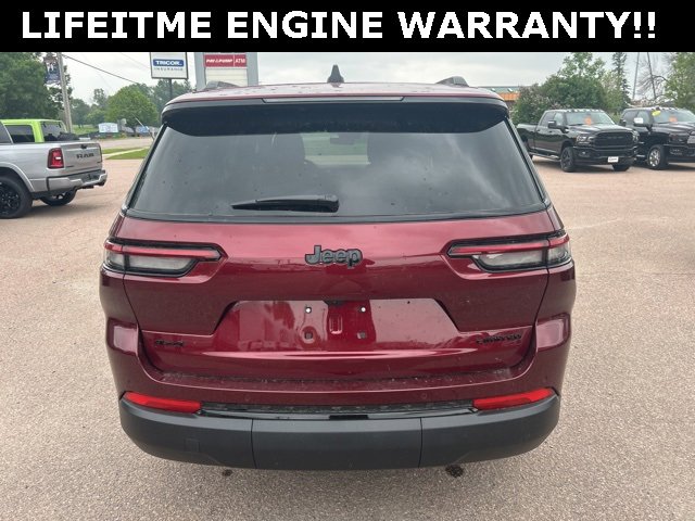 New 2025 Jeep Grand Cherokee L Limited w/ Black Appearance Package image 7