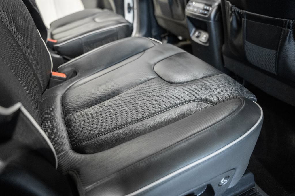Used 2024 Hyundai Palisade Limited FWD image 29