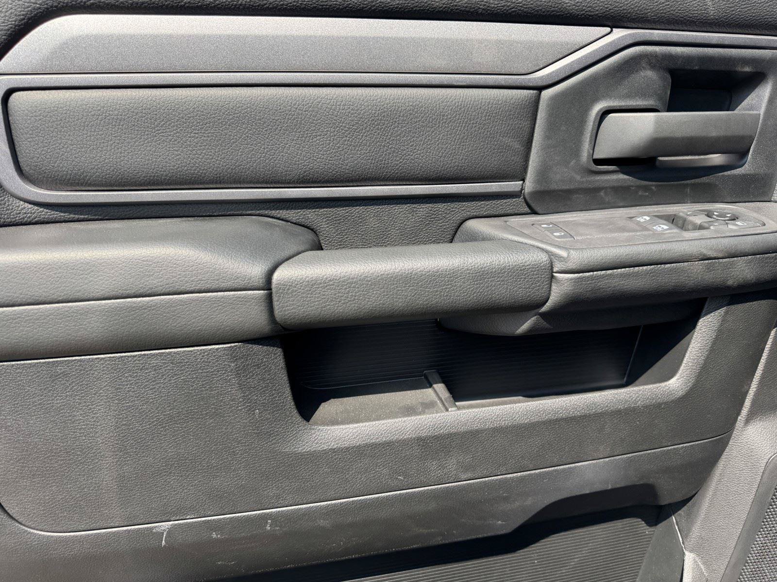 New 2025 RAM 2500 Tradesman AWD/4WD image 11