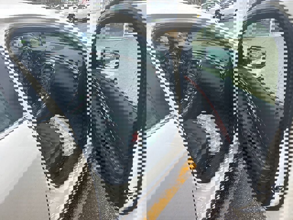 Used 2013 Buick LaCrosse Leather image 17