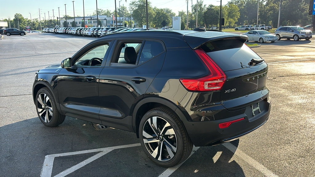 New 2026 Volvo XC40 B5 Ultra w/ Protection Package Premier AWD/4WD image 4