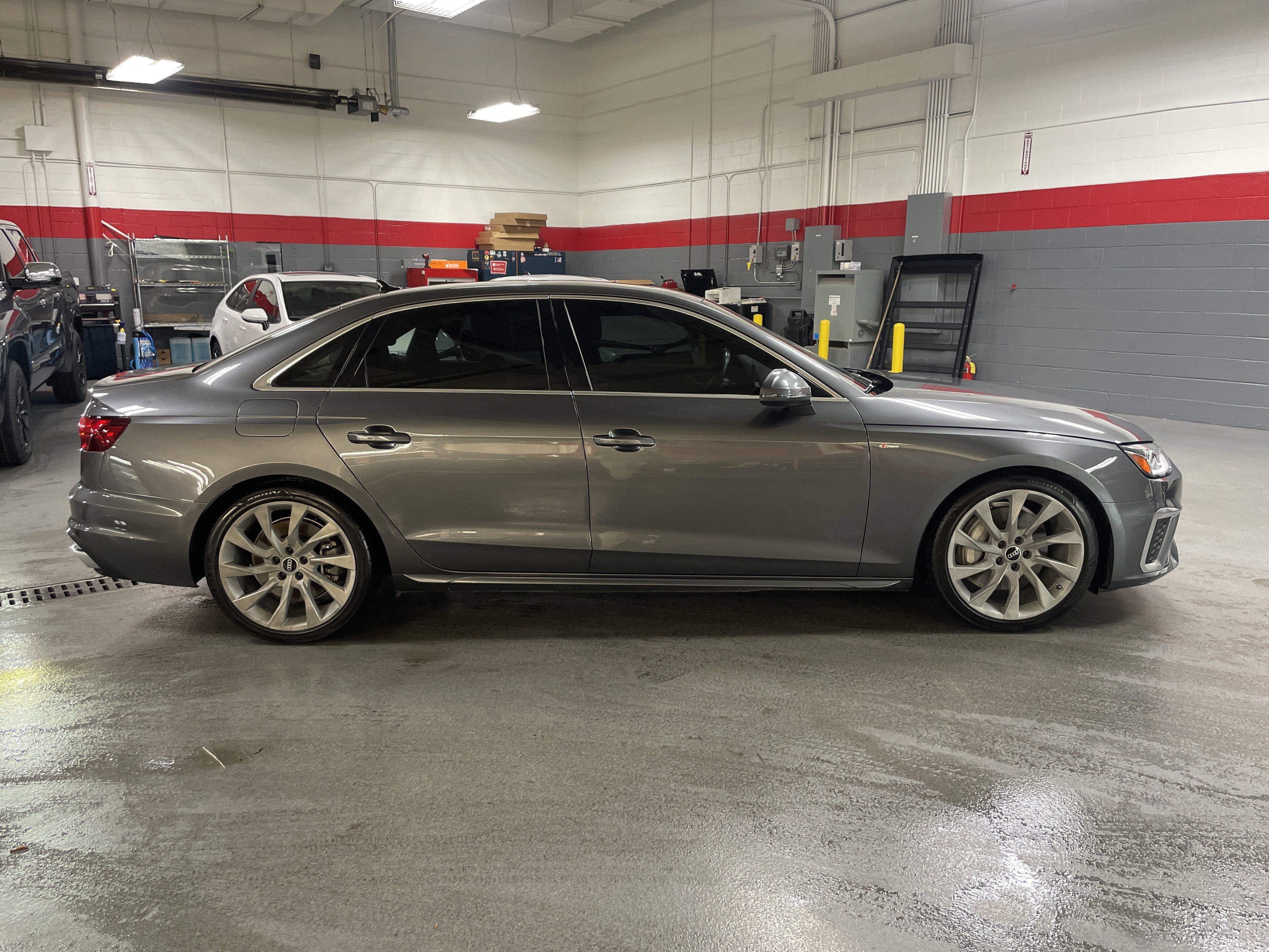 Used 2021 Audi A4 2.0T Premium Plus image 11